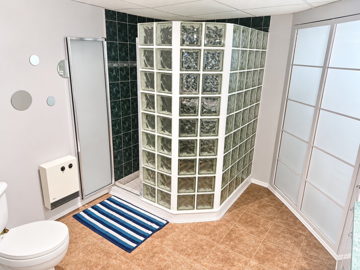 Salle de bains — 2293, Rue d'Ortona, Saguenay (Jonquière), G7S1C5, Saguenay (Jonquière)