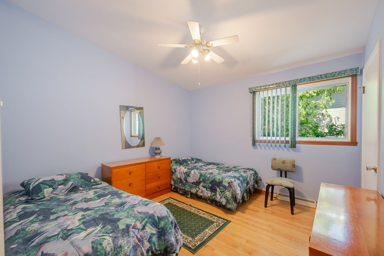 Chambre à coucher — 6030, Rue Arthur, Brossard, J4Z1E5, Brossard