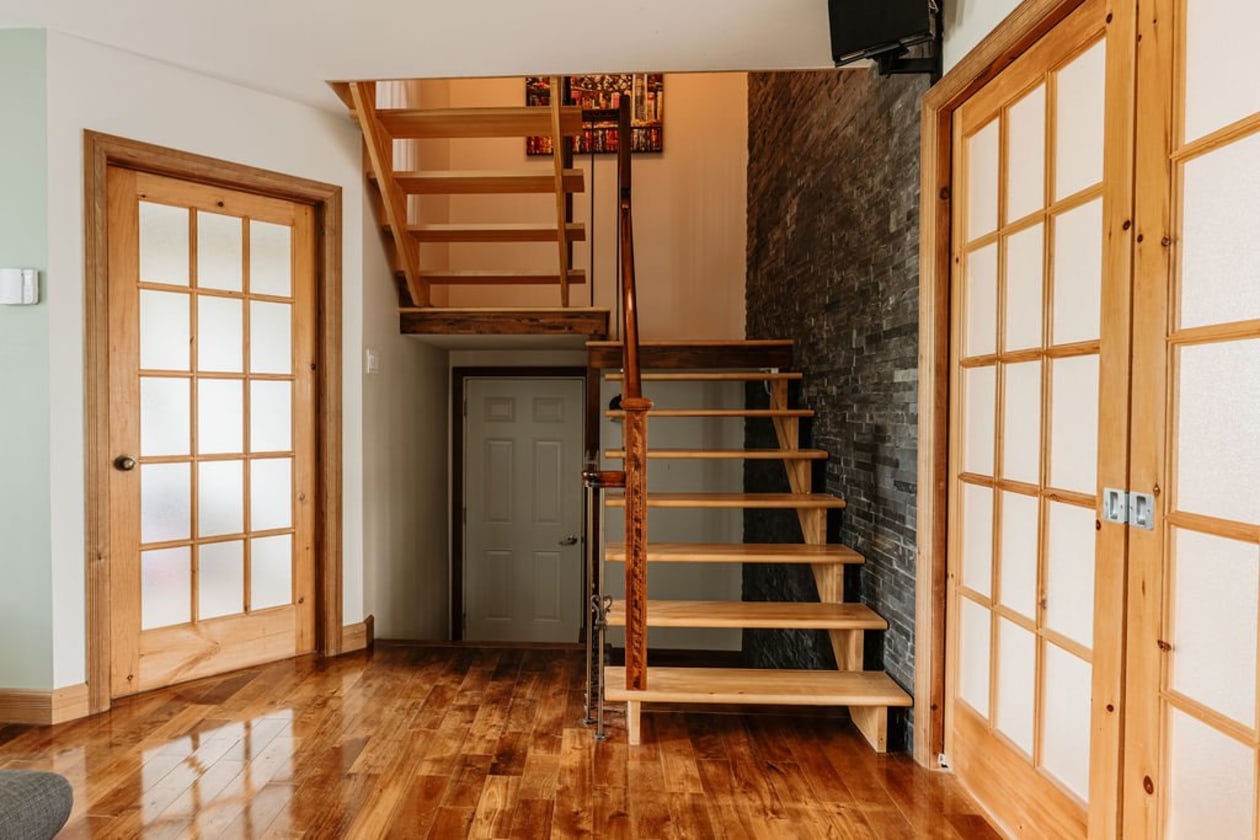 Escalier — 158, Rue Girard, Saint-Gédéon, G0W2P0, Saint-Gédéon