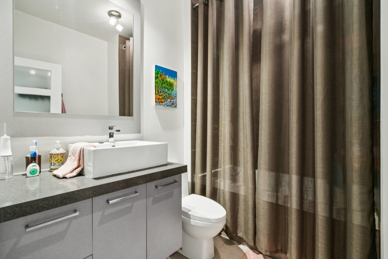 2310 Rue Marcelle-Ferron — photo 3