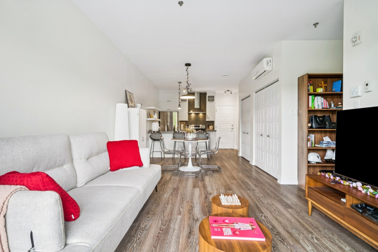 Photo 6 — 2310 Rue Marcelle-Ferron, 204, Montreal, H1L 0A7, Montreal