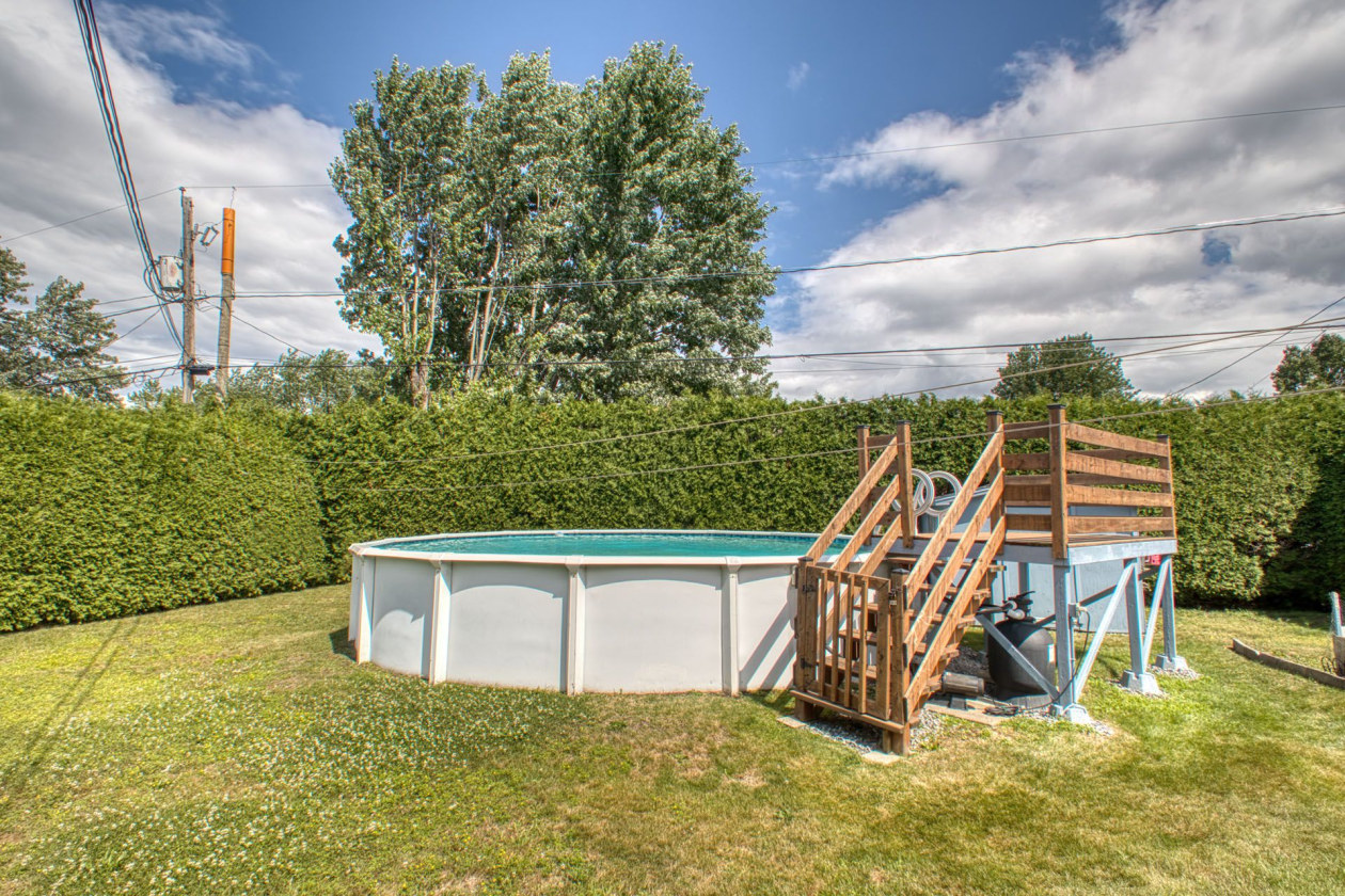Piscine — 4035, Rue de la Prairie, Sherbrooke (Les Nations), J1L1L3, Sherbrooke (Les Nations)