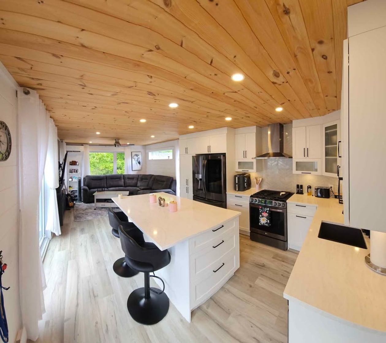 Cuisine — 113-199 Route 219 Sud, Hemmingford, J0L 1H0, Hemmingford