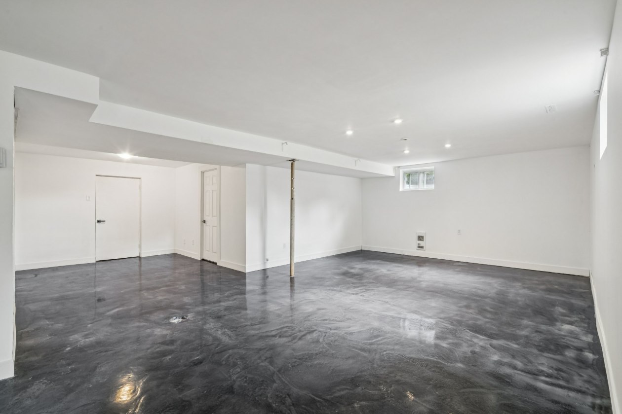 Salle familiale — 831, Rue Perreault, Contrecoeur, J0L1C0, Contrecoeur