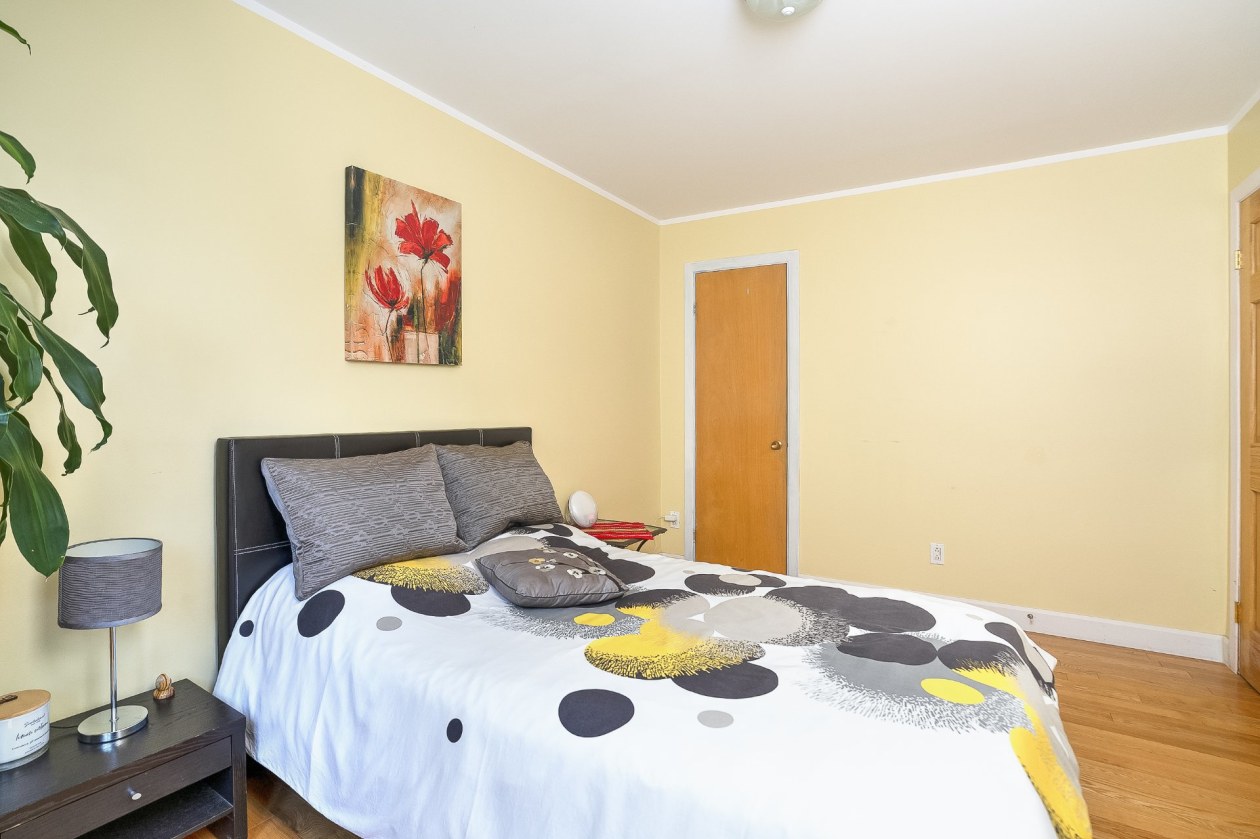 Chambre à coucher — 1300 - 1302, Rue Couvrette, Montréal (Saint-Laurent), H4L4T5, Montréal (Saint-Laurent)