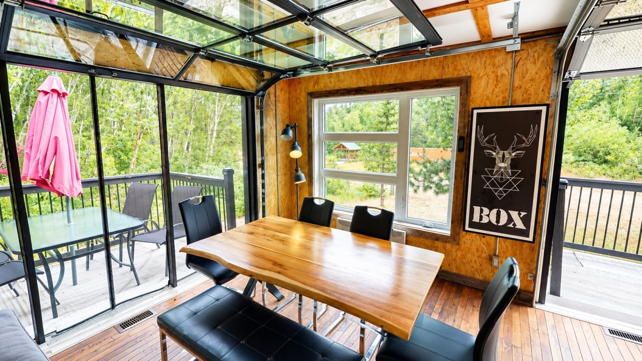 Salle à manger — 119, Ch. des Boisés, L'Anse-Saint-Jean, G0V1J0, L'Anse-Saint-Jean