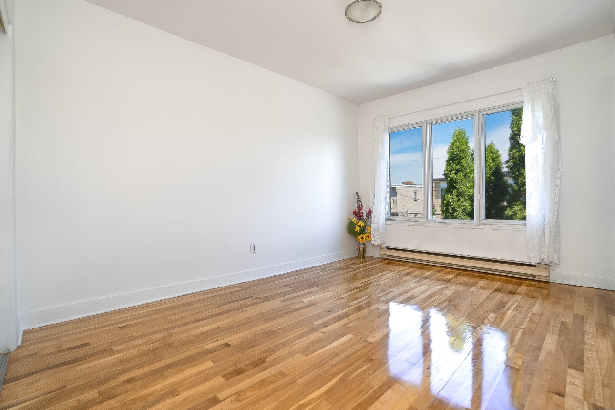 Chambre à coucher principale — 1300 - 1302, Rue Couvrette, Montréal (Saint-Laurent), H4L4T5, Montréal (Saint-Laurent)
