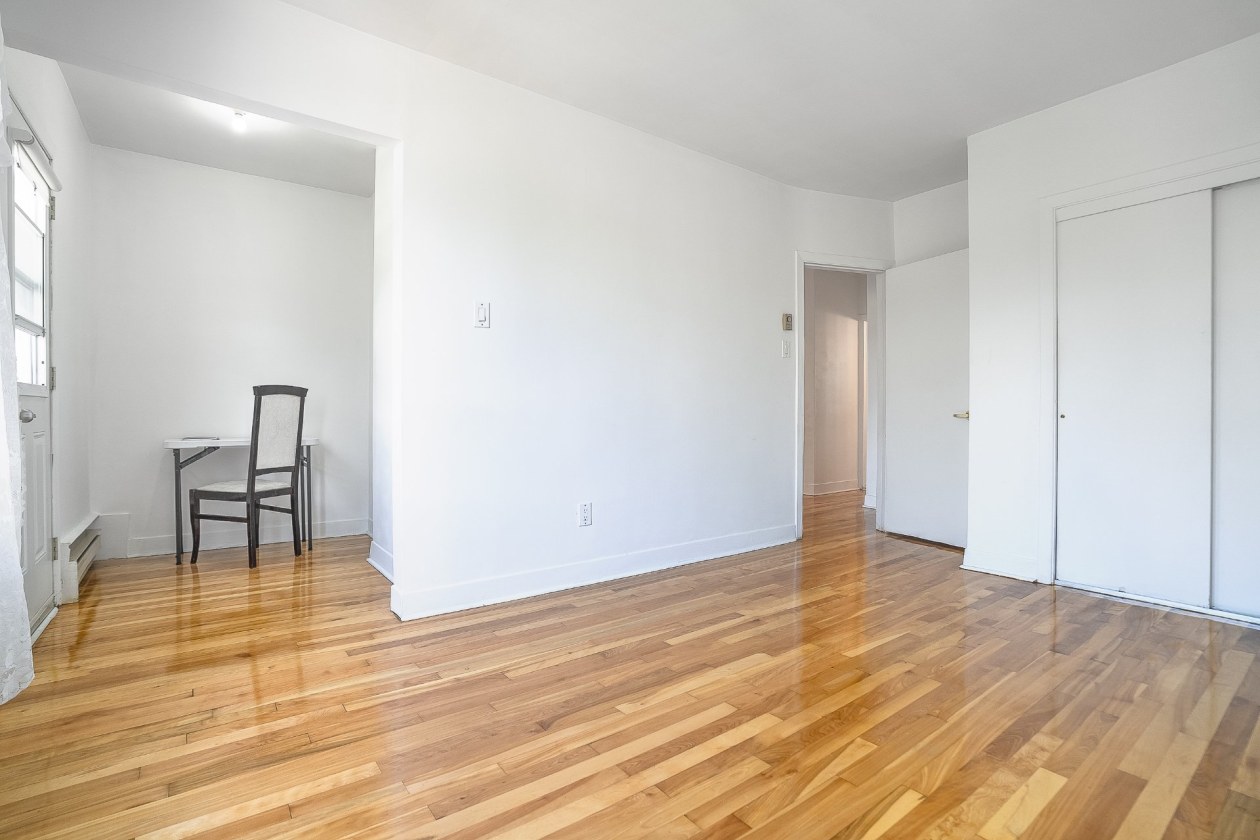 Chambre à coucher principale — 1300 - 1302, Rue Couvrette, Montréal (Saint-Laurent), H4L4T5, Montréal (Saint-Laurent)