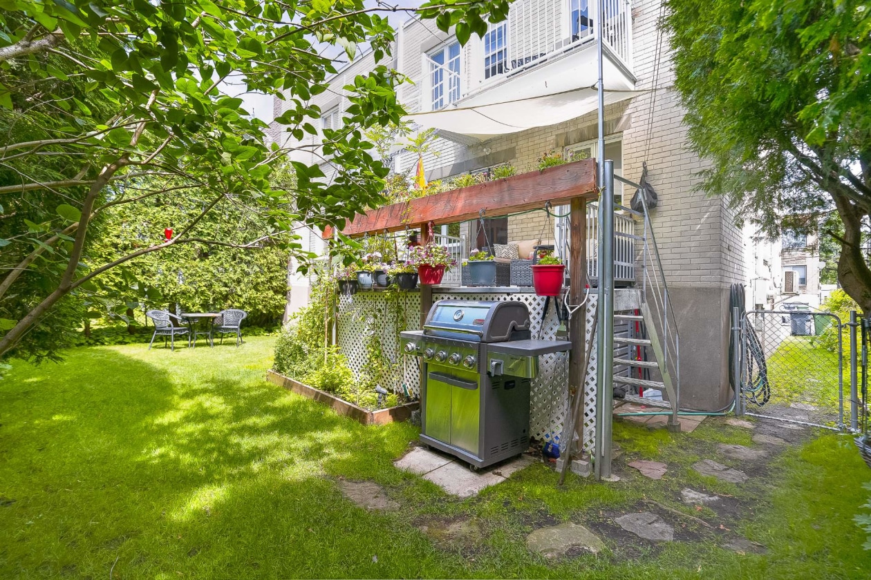 Cour — 1300 - 1302, Rue Couvrette, Montréal (Saint-Laurent), H4L4T5, Montréal (Saint-Laurent)