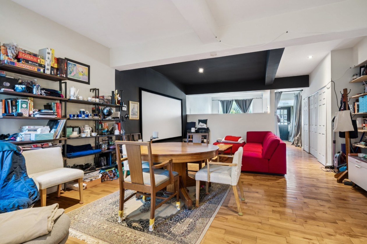 Salle à manger — 6607 - 6611, Rue St-Denis, Montréal (Rosemont/La Petite-Patrie), H2S2S1, Montréal (Rosemont/La Petite-Patrie)