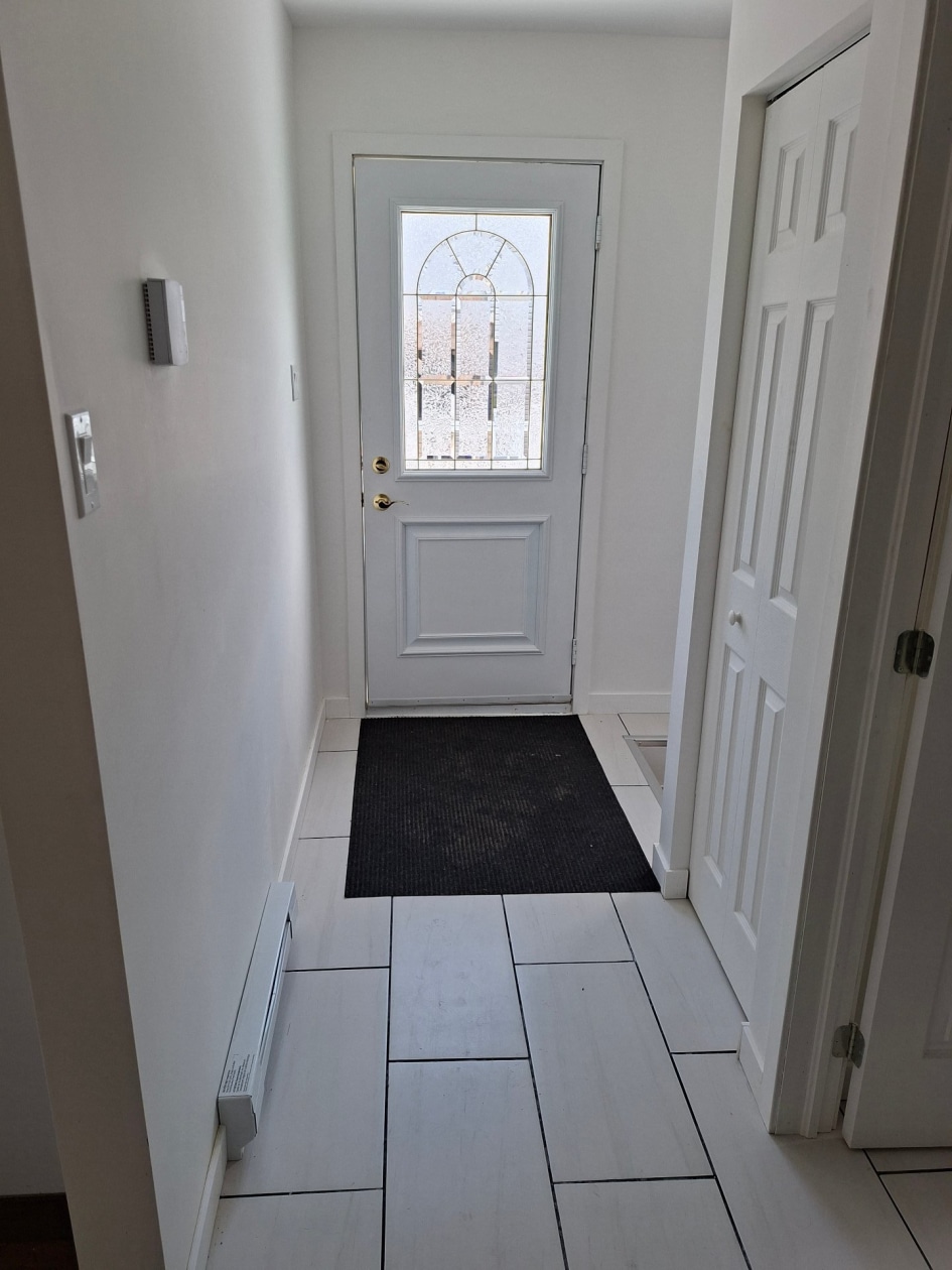 Hall d'entrée — 1126, Rue des Magnolias, Québec (La Haute-Saint-Charles), G3G3B1, Québec (La Haute-Saint-Charles)