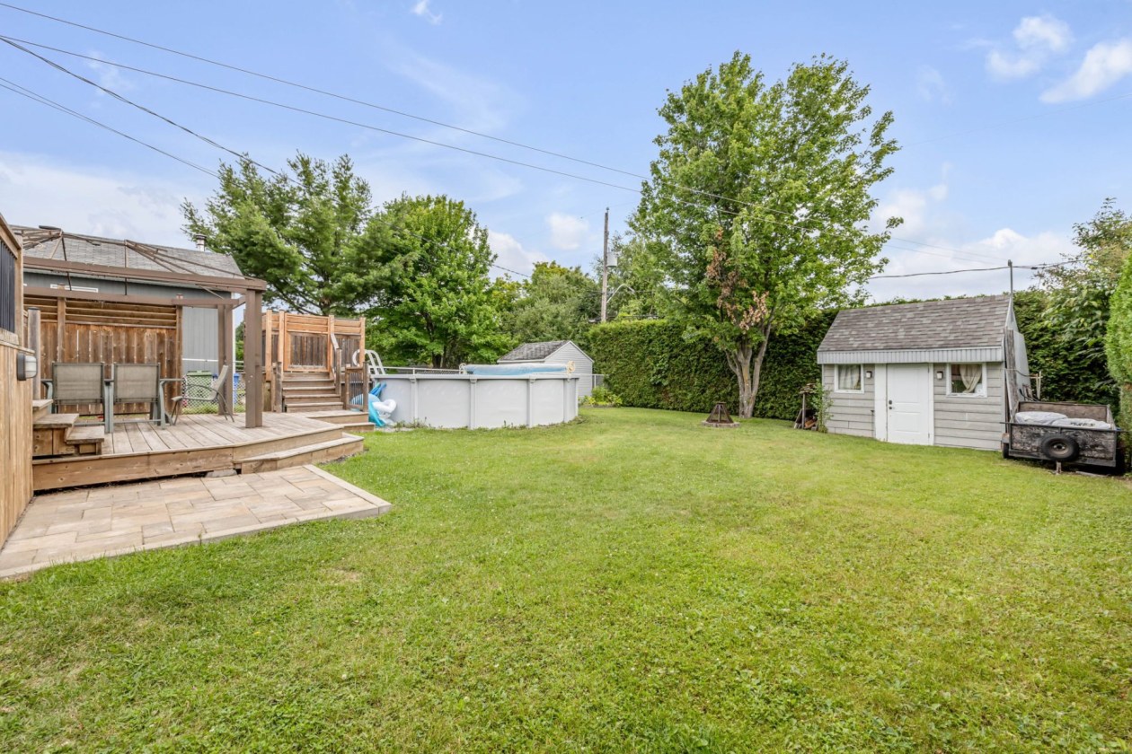 Cour — 34, Rue Glinel, Québec (Beauport), G1B3C4, Québec (Beauport)