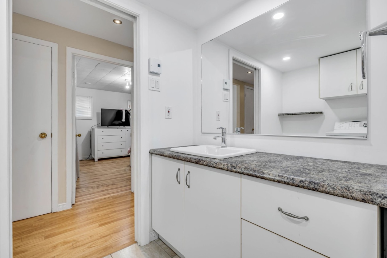 Salle de bains — 34, Rue Glinel, Québec (Beauport), G1B3C4, Québec (Beauport)