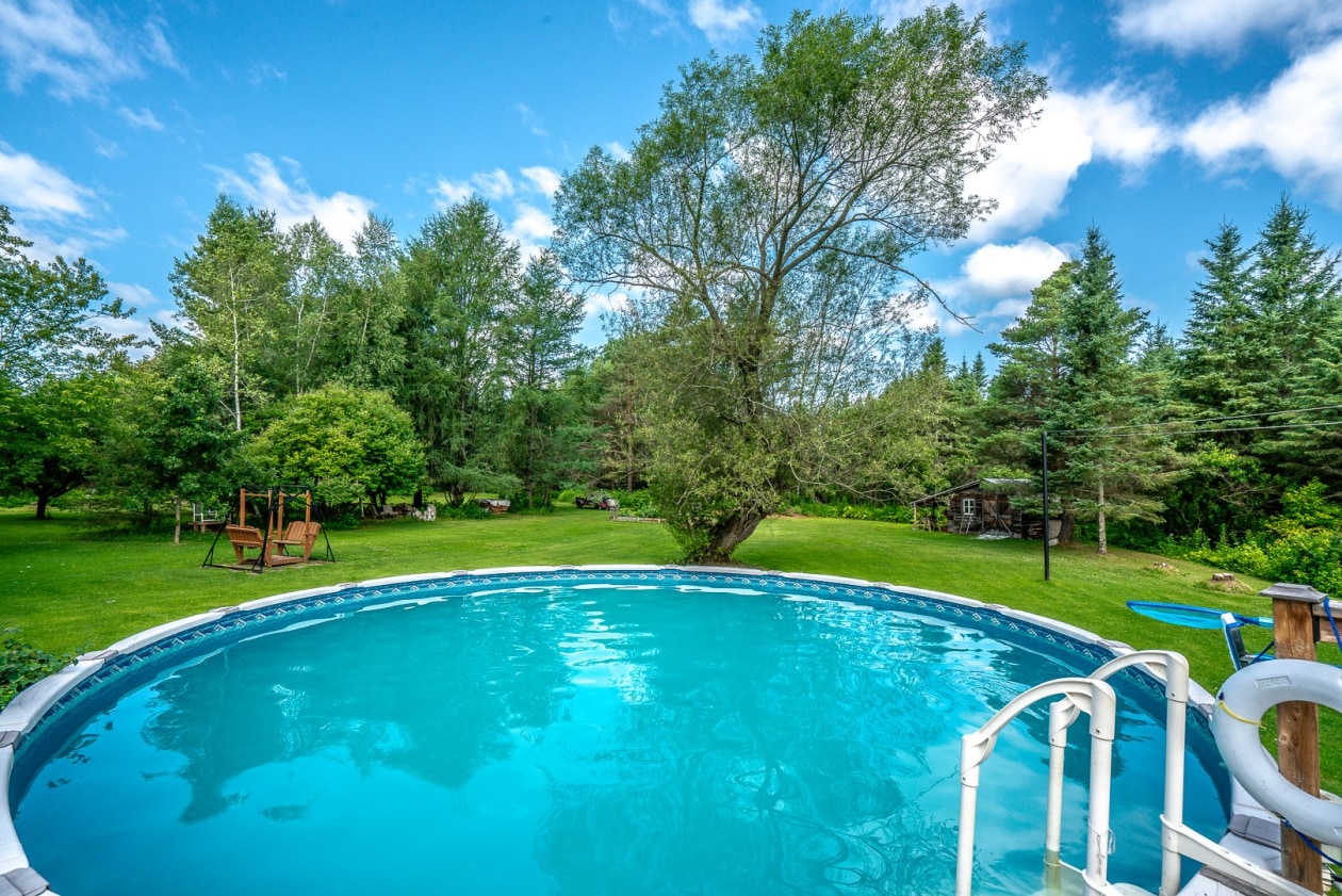 Piscine — 148, Rg des Moulanges, Saint-Apollinaire, G0S2E0, Saint-Apollinaire