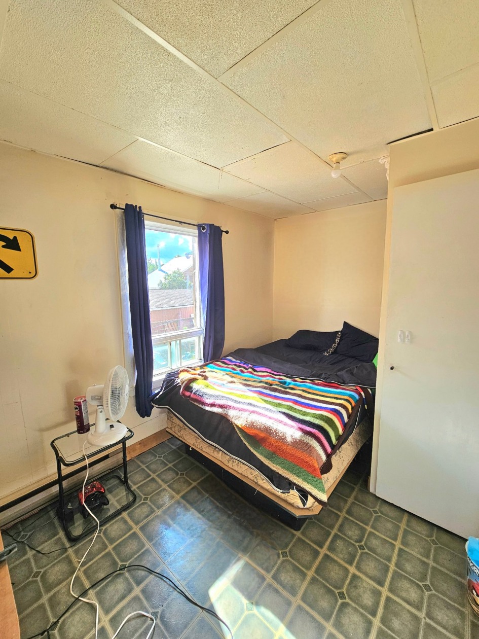 Chambre à coucher — 4 - 10, Rue St-Pierre E., Val-Brillant, G0J3L0, Val-Brillant