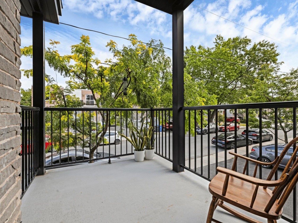 Balcon — 2410, Rue Préfontaine, Longueuil (Le Vieux-Longueuil), J4K3Y2, Longueuil (Le Vieux-Longueuil)