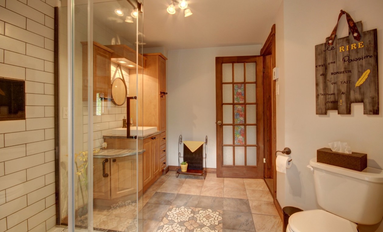 Salle de bains — 150, Rue de la Rivière, Sainte-Monique, G0W2T0, Sainte-Monique