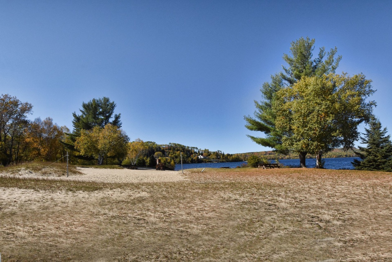 Accès au plan d'eau — 841, Ch. du Lac-à-la-Truite, Saint-Michel-des-Saints, J0K3B0, Saint-Michel-des-Saints
