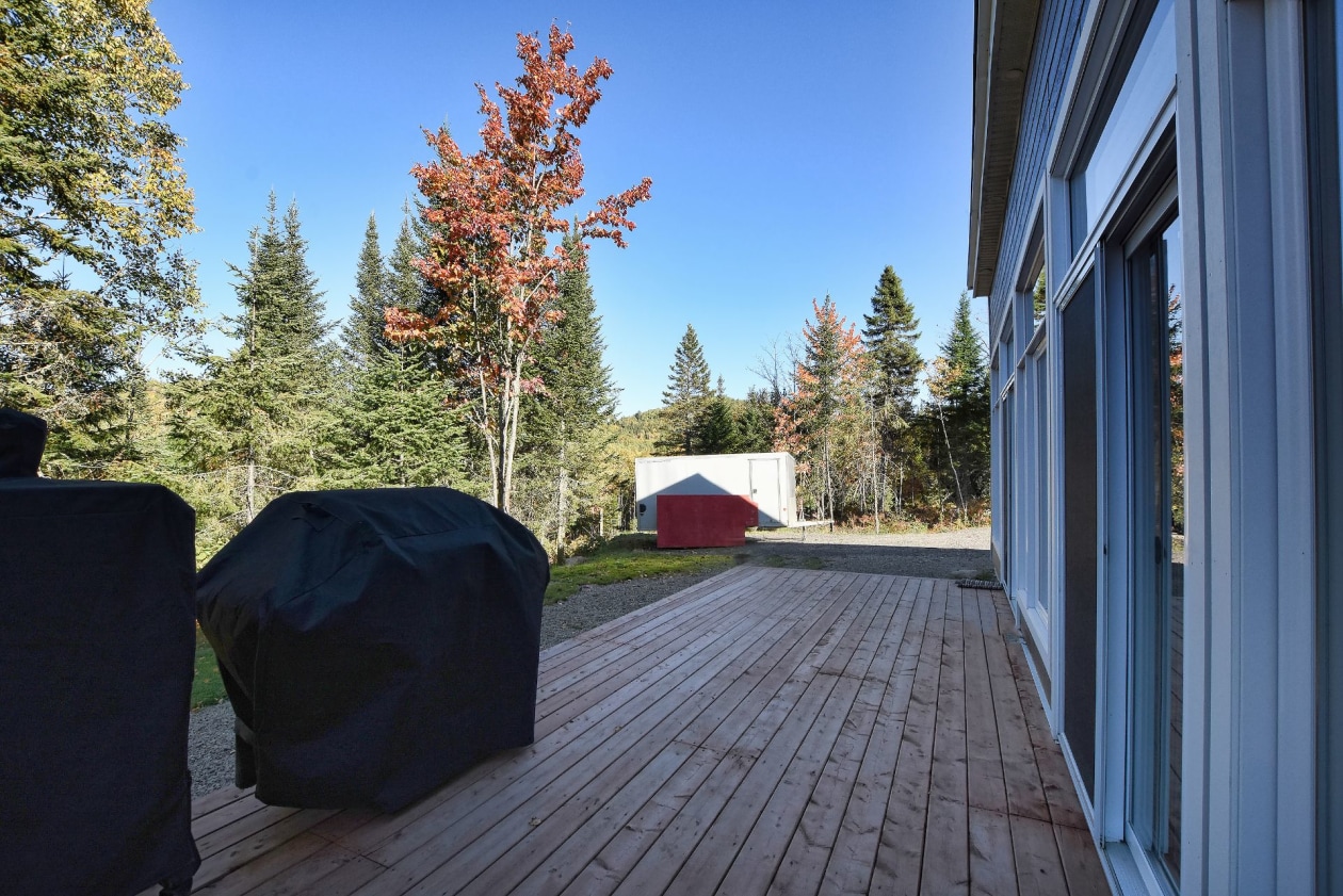 Terrasse — 11, Ch. des Noisettes, Saint-Michel-des-Saints, J0K3B0, Saint-Michel-des-Saints