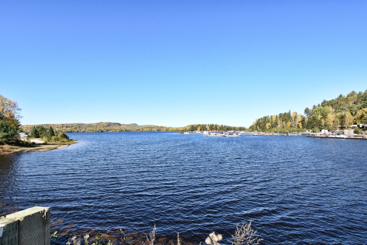 Accès au plan d'eau — 841, Ch. du Lac-à-la-Truite, Saint-Michel-des-Saints, J0K3B0, Saint-Michel-des-Saints
