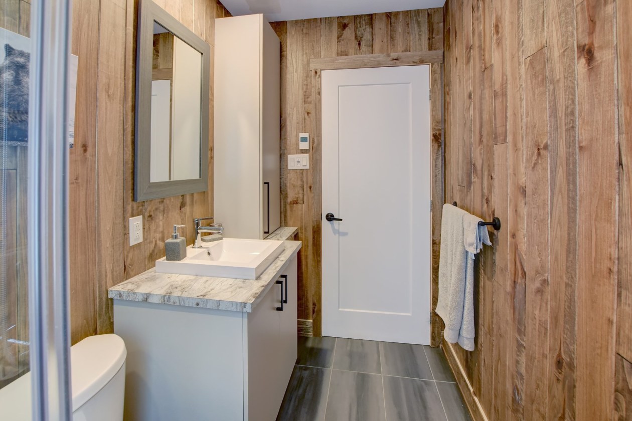 Salle de bains — 851, Ch. du Lac-à-la-Truite, Saint-Michel-des-Saints, J0K3B0, Saint-Michel-des-Saints