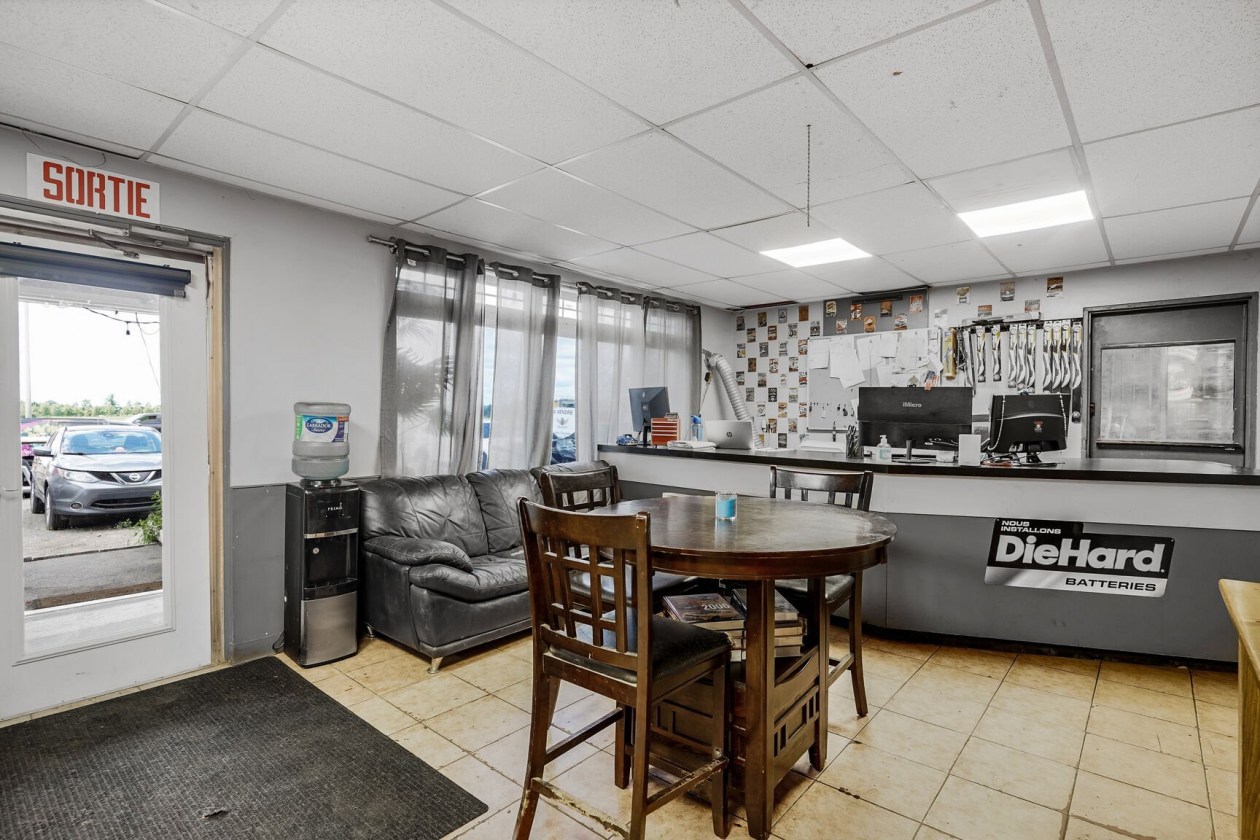 Garage — 4539, Ch. Gascon, Mascouche, J7K3C3, Mascouche