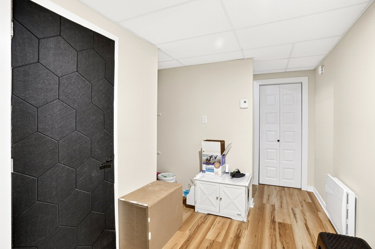 Hall d'entrée — 112, Rue du Quartier, Sainte-Sophie, J5J0P6, Sainte-Sophie