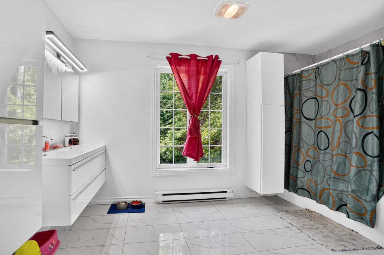 Salle de bains — 21 - 23, Rg St-Léon, Saint-Jean-de-Matha, J0K2S0, Saint-Jean-de-Matha