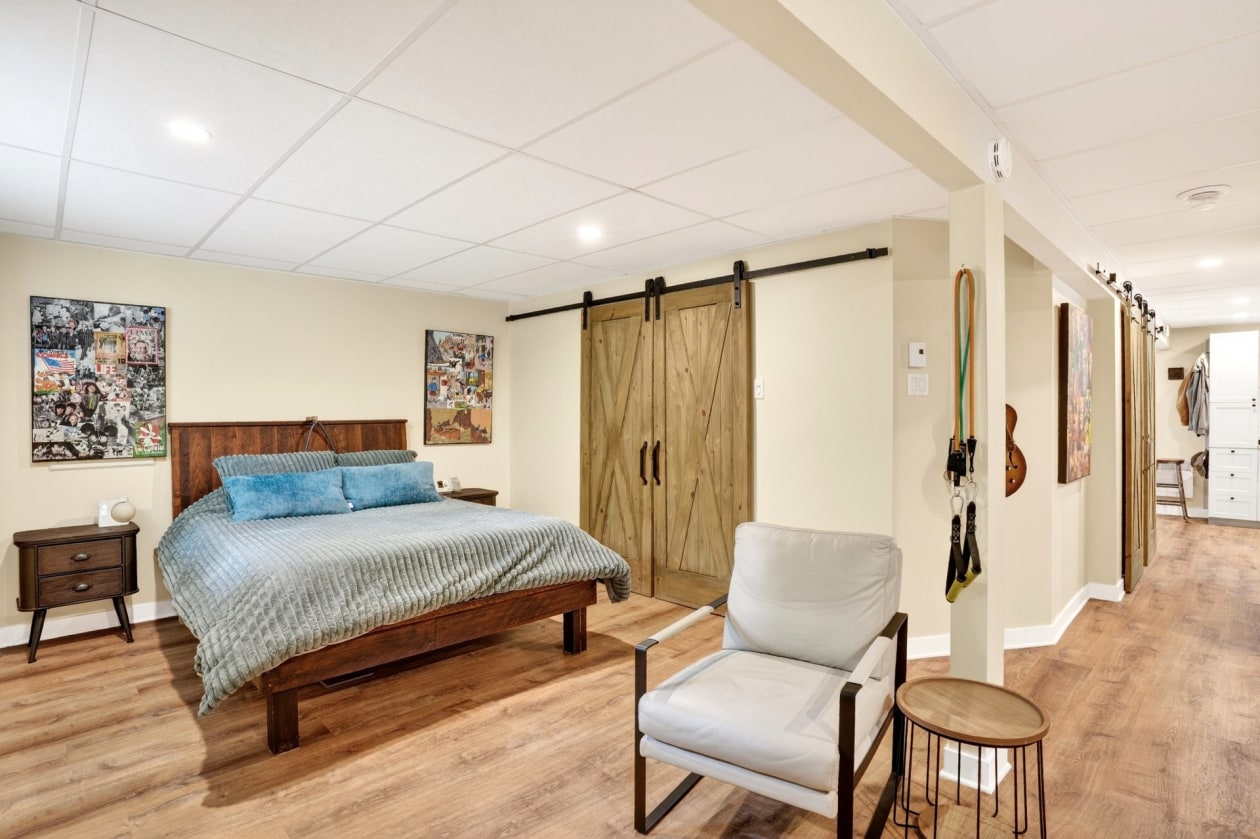 Chambre à coucher principale — 112, Rue du Quartier, Sainte-Sophie, J5J0P6, Sainte-Sophie