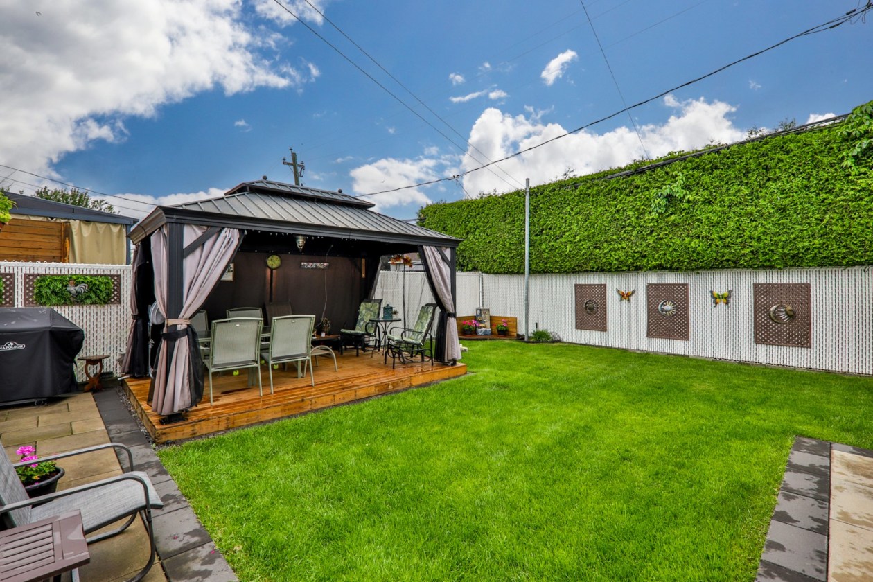 Cour — 8377, Rue Marius-Barbeau, Laval (Saint-François), H7A3N8, Laval (Saint-François)