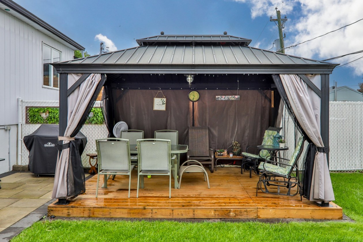 Cour — 8377, Rue Marius-Barbeau, Laval (Saint-François), H7A3N8, Laval (Saint-François)