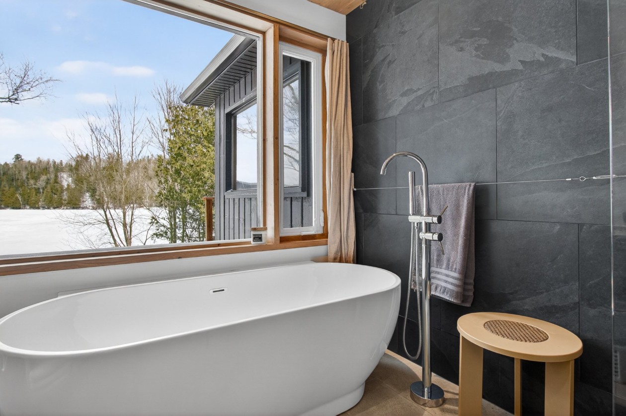 Salle de bains — 117, Route du Lac-Rond S., Montcalm, J0T2V0, Montcalm