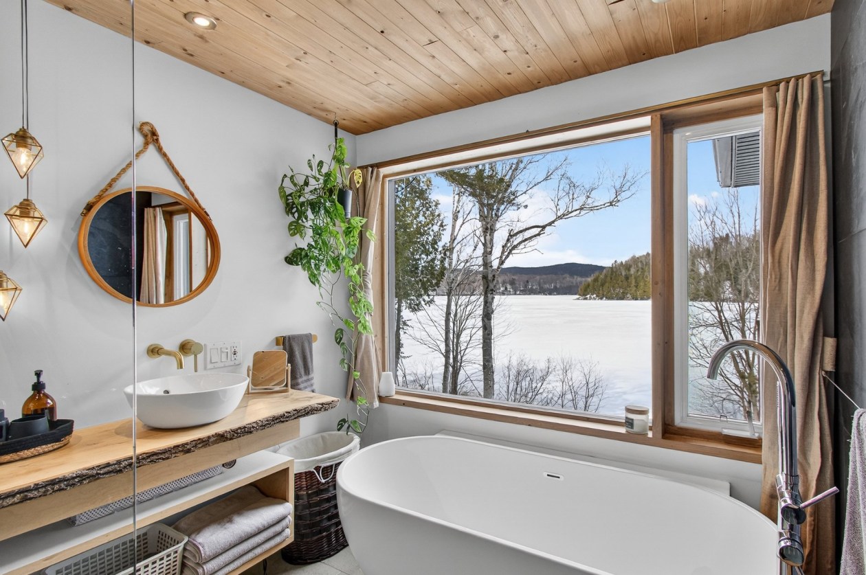 Salle de bains — 117, Route du Lac-Rond S., Montcalm, J0T2V0, Montcalm