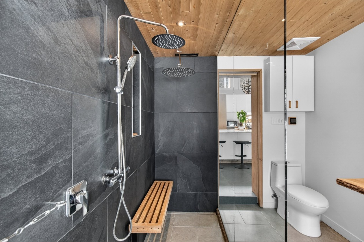 Salle de bains — 117, Route du Lac-Rond S., Montcalm, J0T2V0, Montcalm
