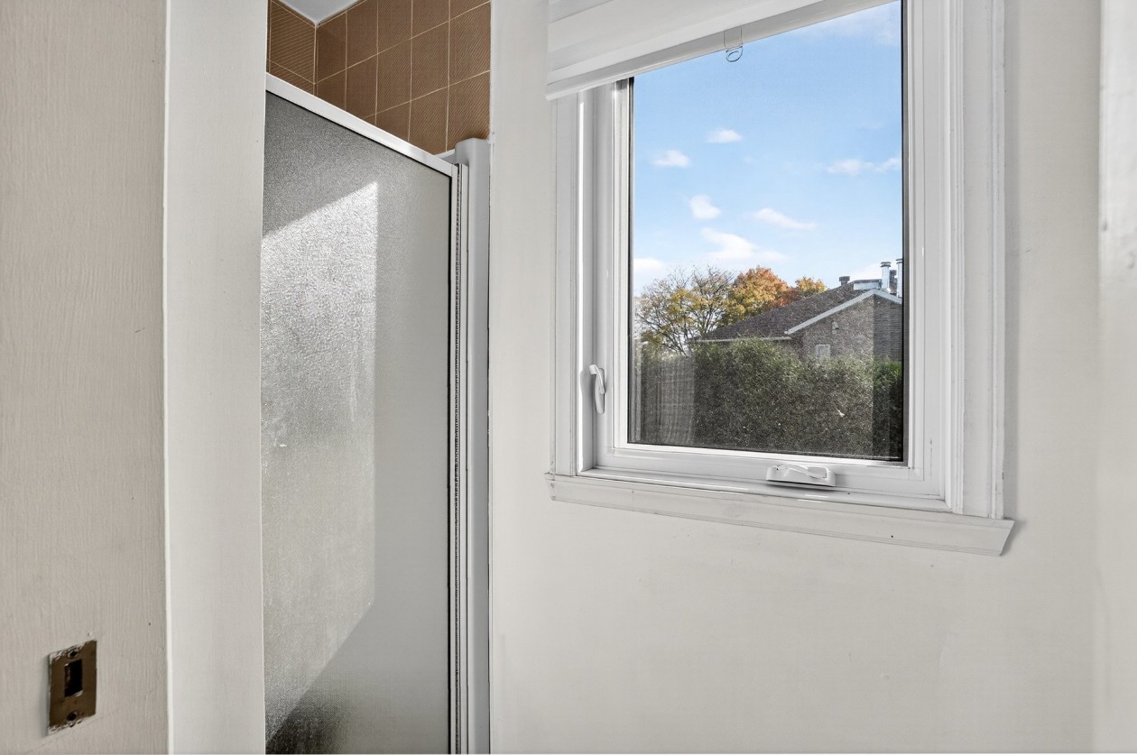Salle de bains — 19470, Boul. Elkas, Kirkland, H9J3L3, Kirkland
