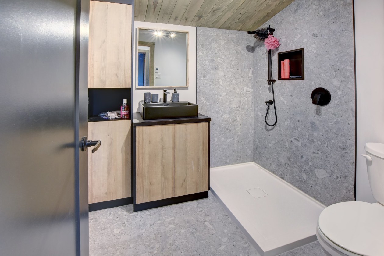 Salle de bains — 11, Ch. des Noisettes, Saint-Michel-des-Saints, J0K3B0, Saint-Michel-des-Saints
