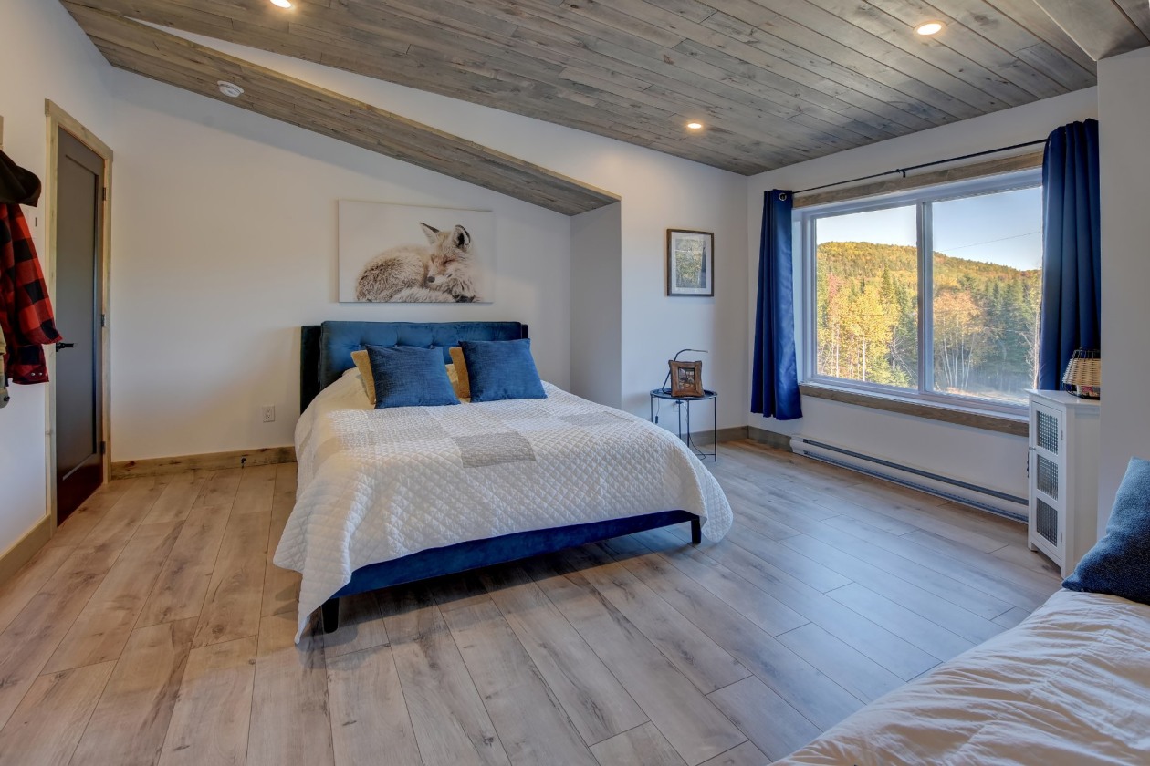 Chambre à coucher — 11, Ch. des Noisettes, Saint-Michel-des-Saints, J0K3B0, Saint-Michel-des-Saints