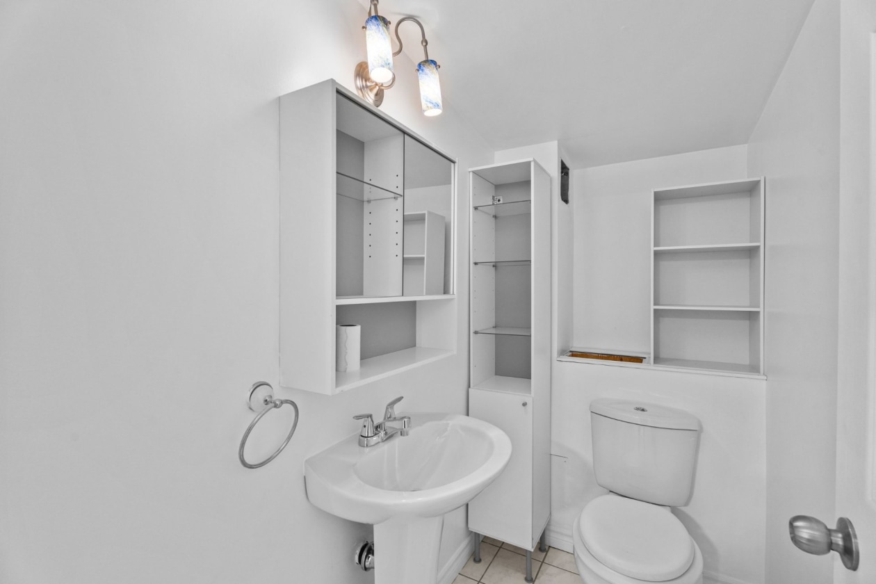 Salle d'eau — 280Z, Rg Montcalm, Saint-Esprit, J0K2L0, Saint-Esprit