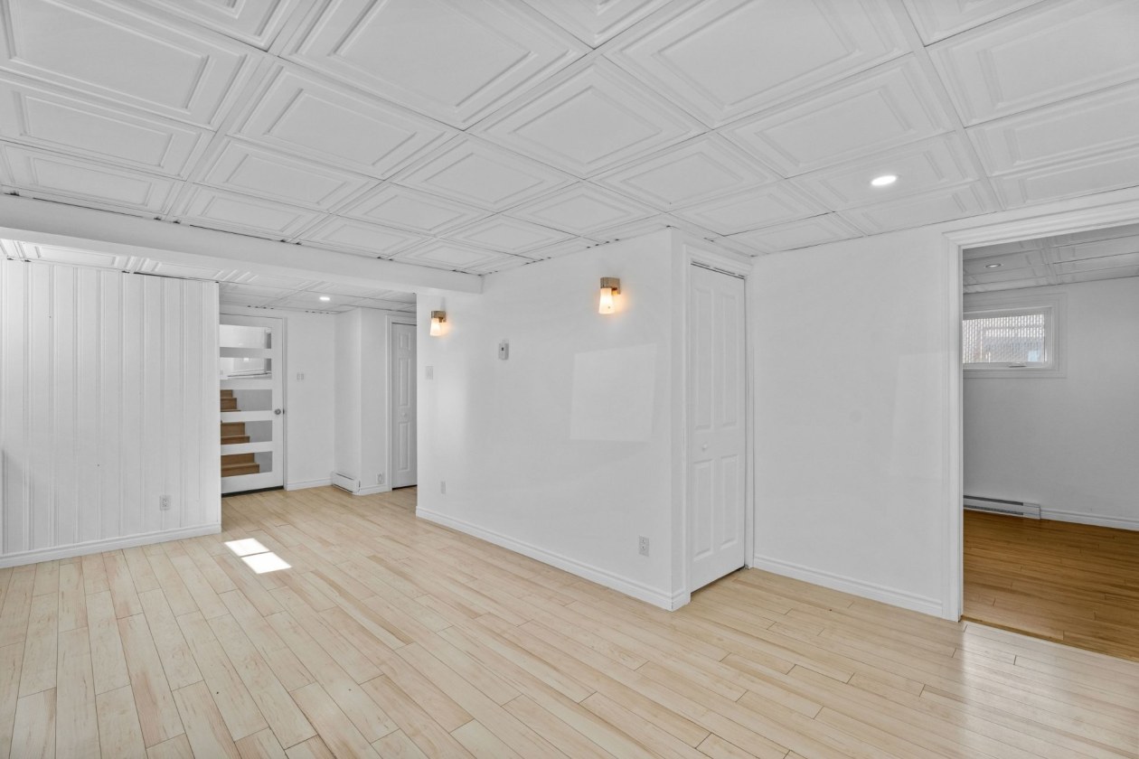 Salle familiale — 280Z, Rg Montcalm, Saint-Esprit, J0K2L0, Saint-Esprit
