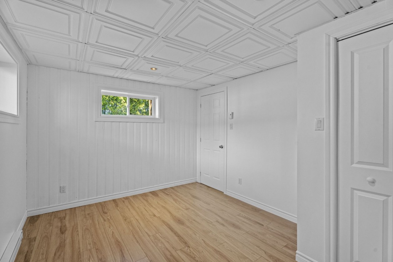 Chambre à coucher — 280Z, Rg Montcalm, Saint-Esprit, J0K2L0, Saint-Esprit