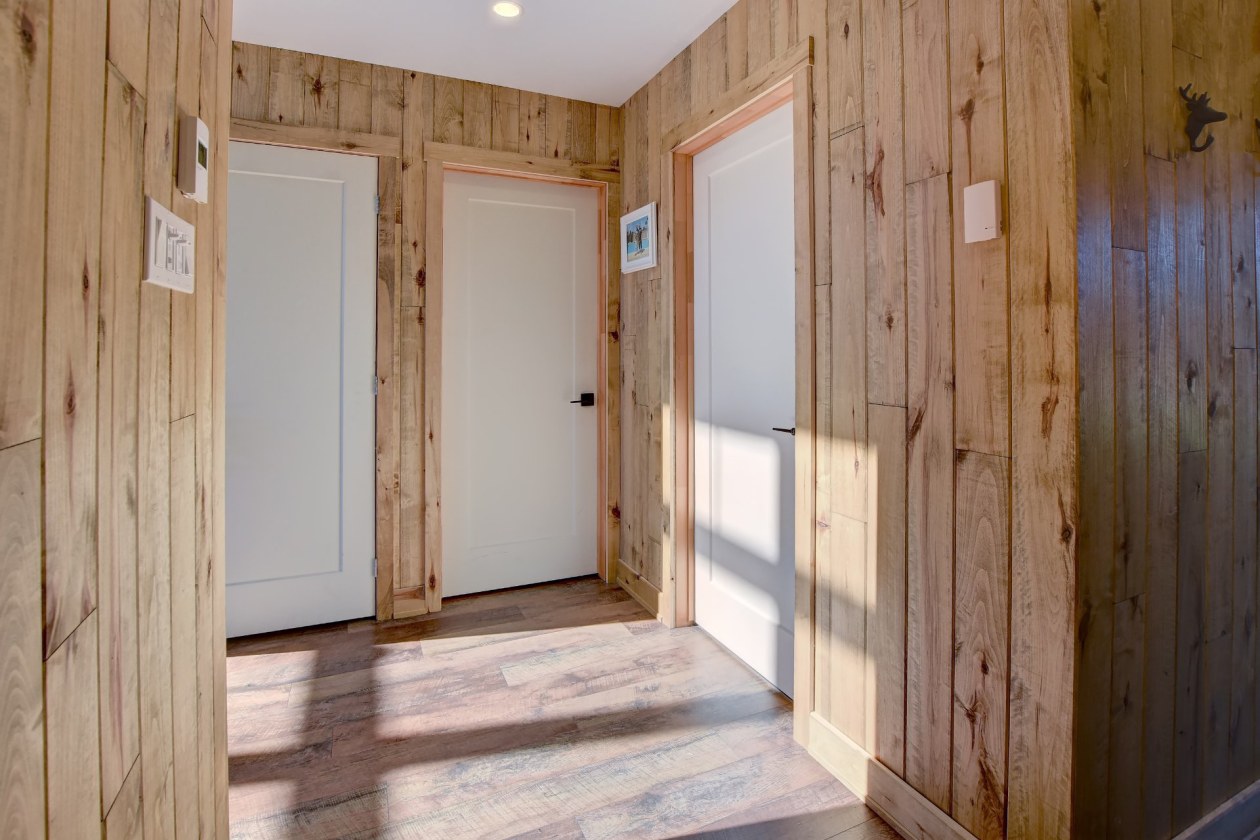 Corridor — 110, Ch. des Aigles, Saint-Michel-des-Saints, J0K3B0, Saint-Michel-des-Saints