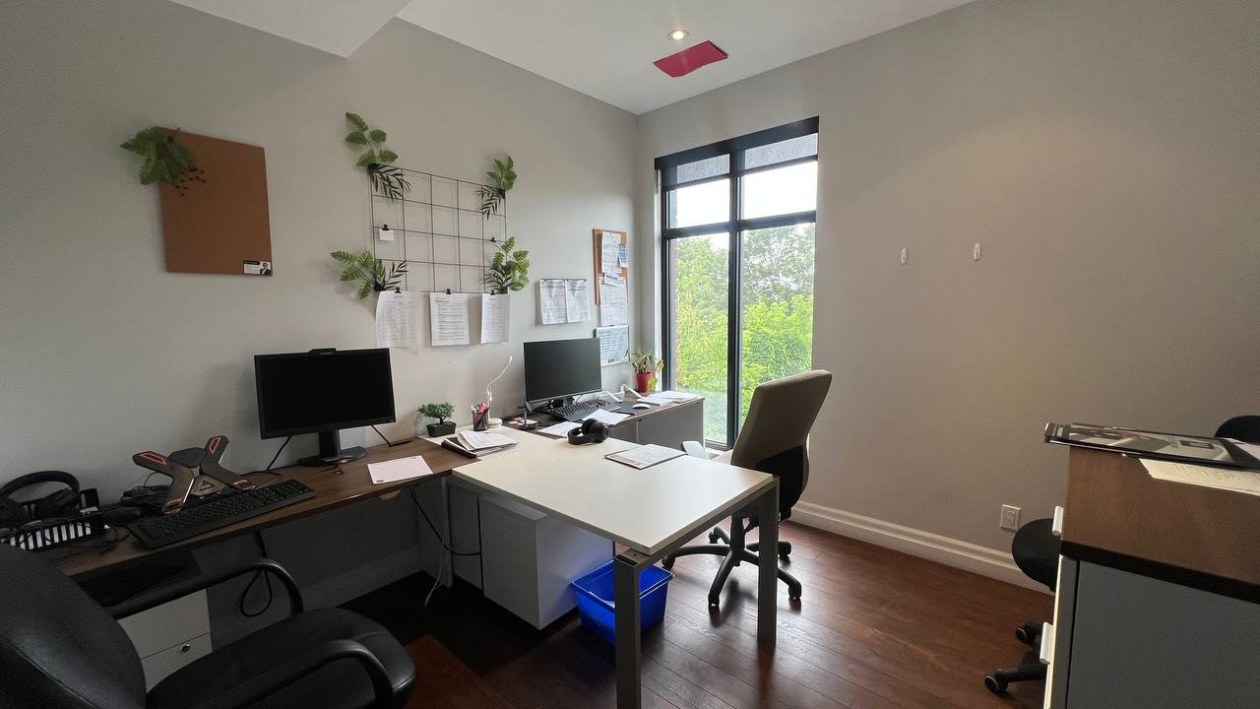 Office — 225, 25e Avenue, Montréal (Lachine), H8S3X2, Montréal (Lachine)