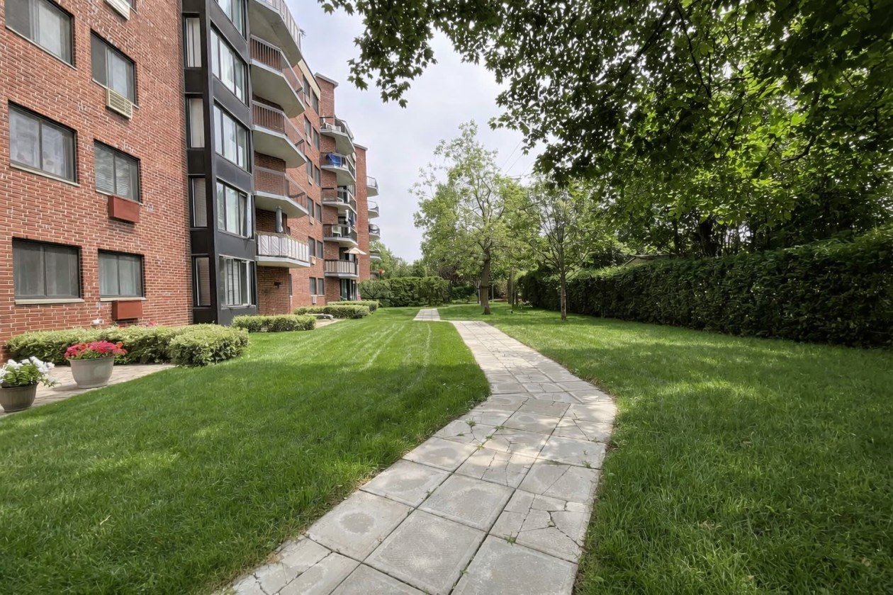 Photo 27 — 10100 Ave. Bois-de-Boulogne, 504, Montreal, H4N 1K7, Montreal
