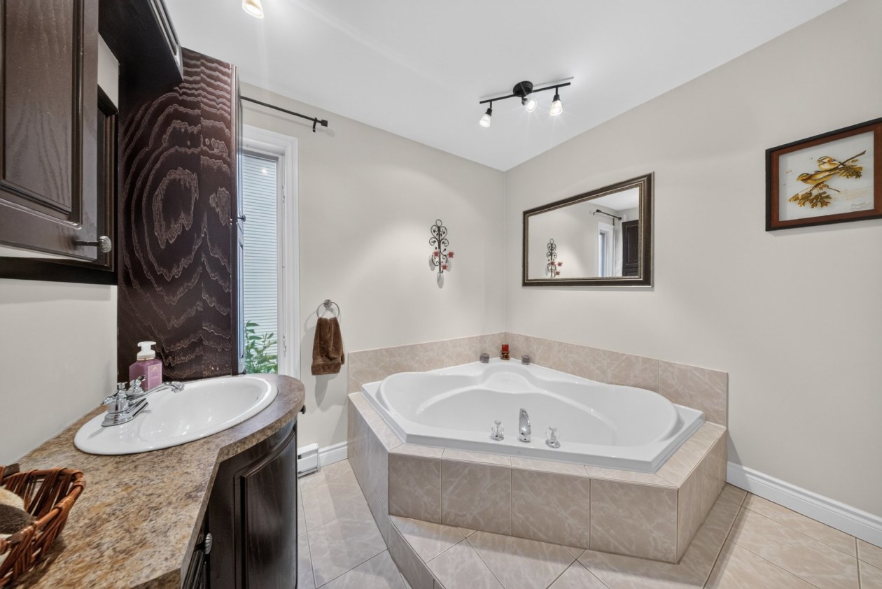 Salle de bains — 349, Rue Cléophas, Sherbrooke (Brompton/Rock Forest/Saint-Élie/Deauville), J1N3W7, Sherbrooke (Brompton/Rock Forest/Saint-Élie/Deauville)