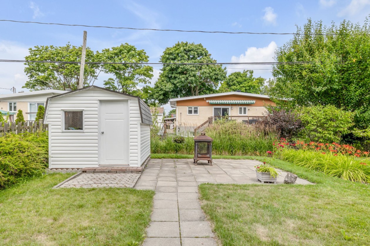 Cour — 320, Rue des Frênes O., Québec (La Cité-Limoilou), G1L1G8, Québec (La Cité-Limoilou)