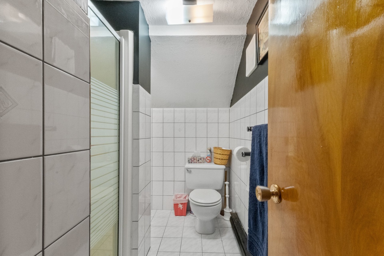 Salle d'eau — 530, 44e Avenue, Montréal (Lachine), H8T2K8, Montréal (Lachine)