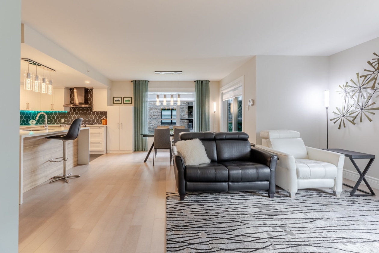 Salon — 1669, Rue Claire-Bonenfant, 202, Québec (Les Rivières), G2K0J7, Québec (Les Rivières)
