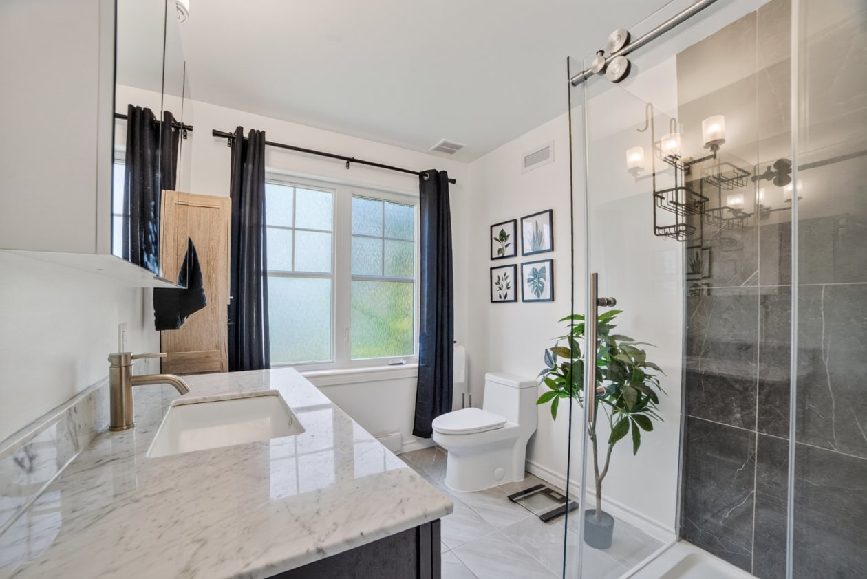Salle de bains — 1255, Rue des Lys, Sherbrooke (Fleurimont), J1E3T5, Sherbrooke (Fleurimont)