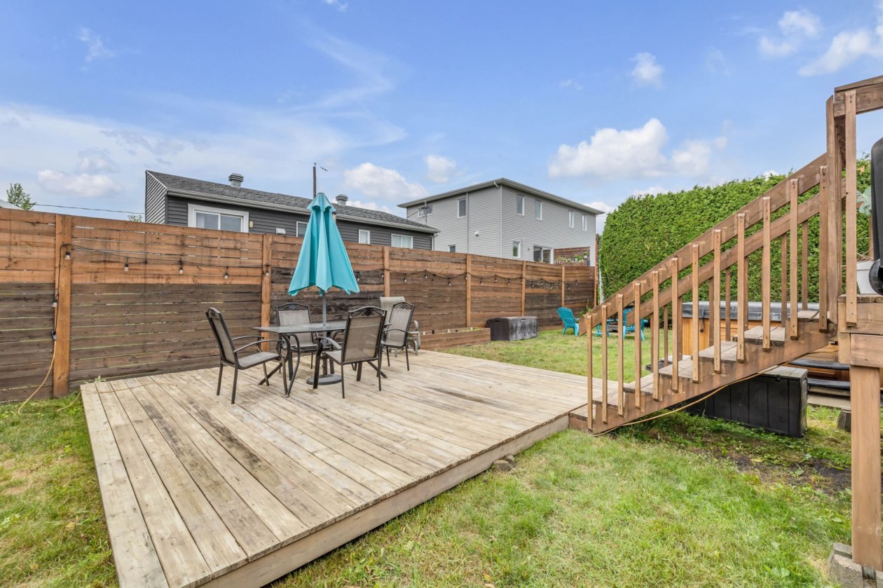 Terrasse — 501, Rue du Bouleau-Blanc, Québec (La Haute-Saint-Charles), G3G1V5, Québec (La Haute-Saint-Charles)