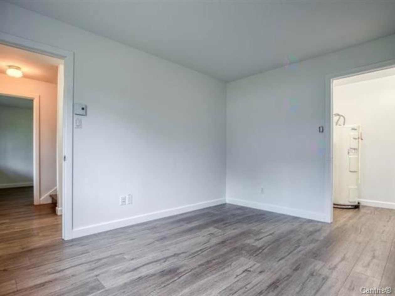 Chambre à coucher — 3331, Rue Mistral, Brossard, J4Y2T3, Brossard